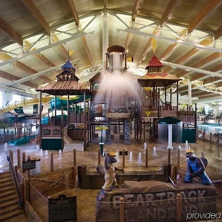 Great Wolf Lodge Grand Mound 